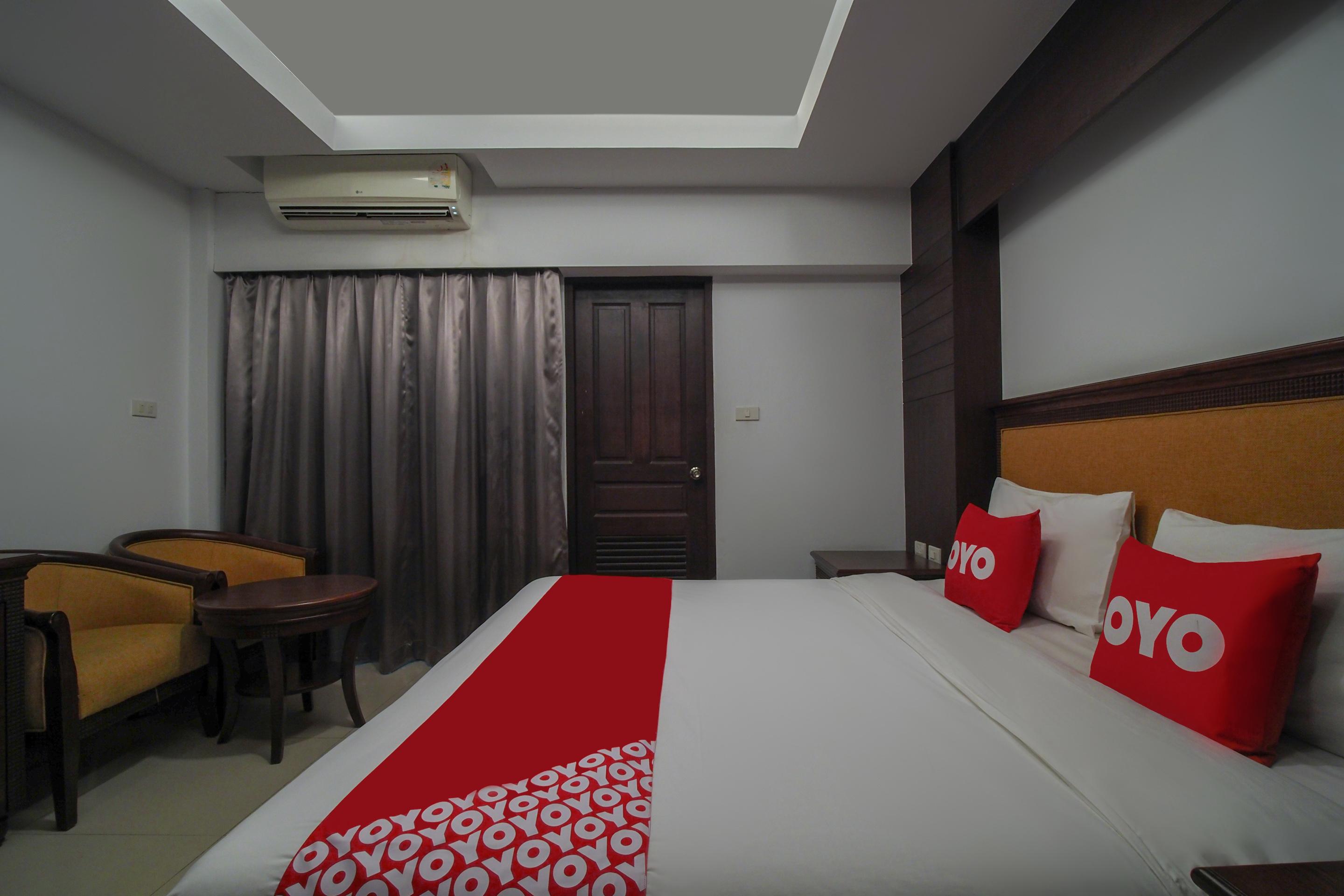 Sota Residence Pattaya Bagian luar foto