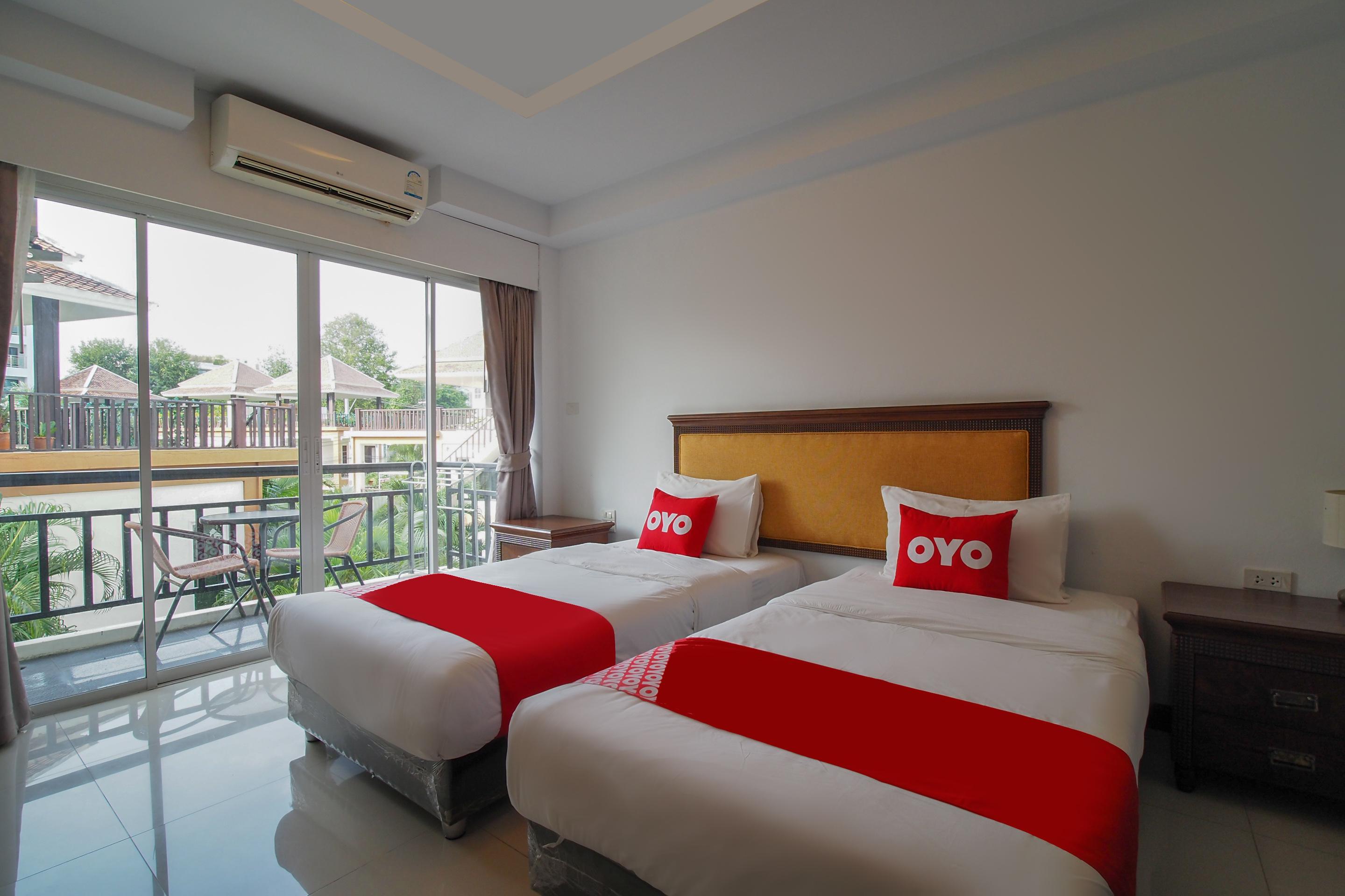 Sota Residence Pattaya Bagian luar foto
