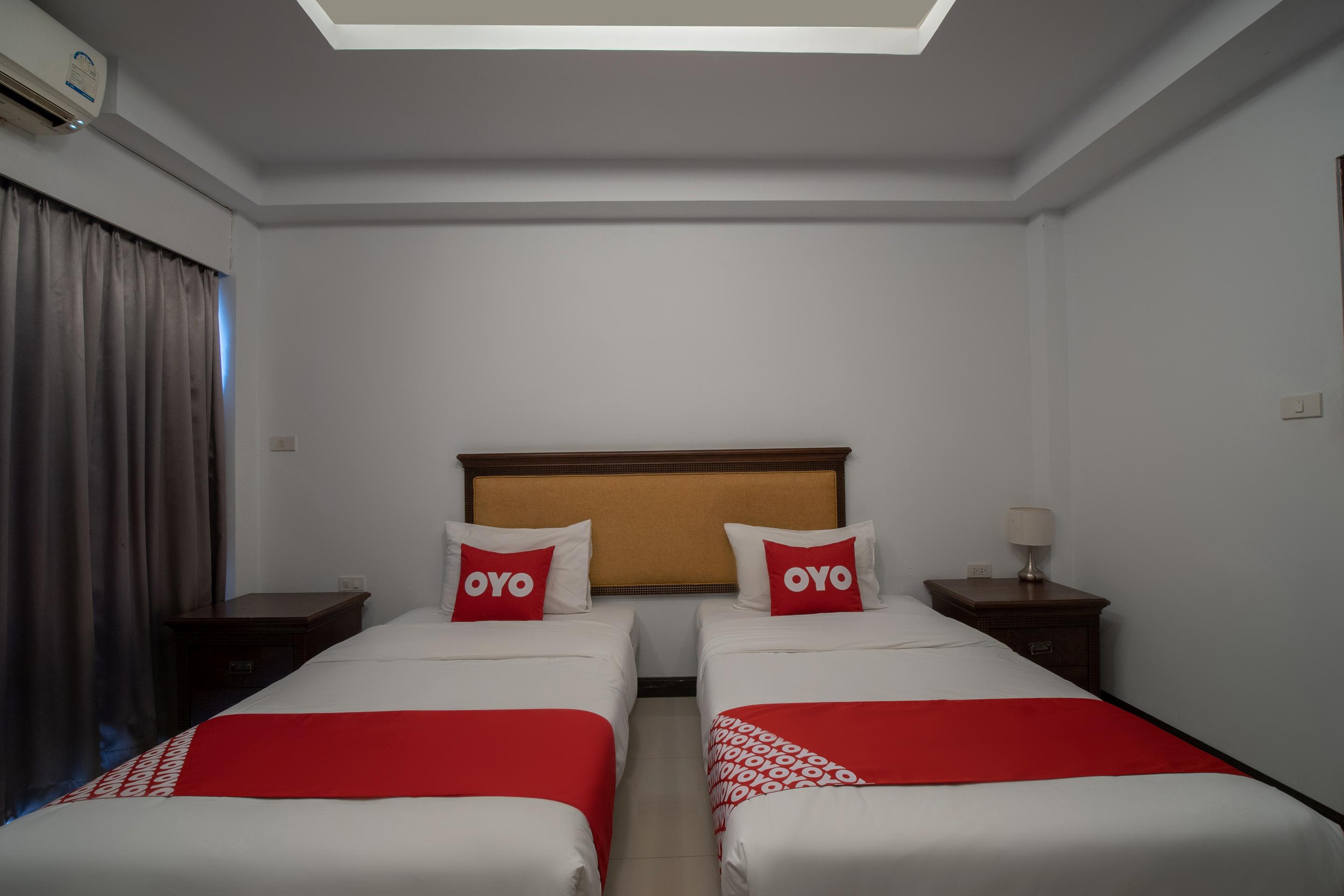 Sota Residence Pattaya Bagian luar foto