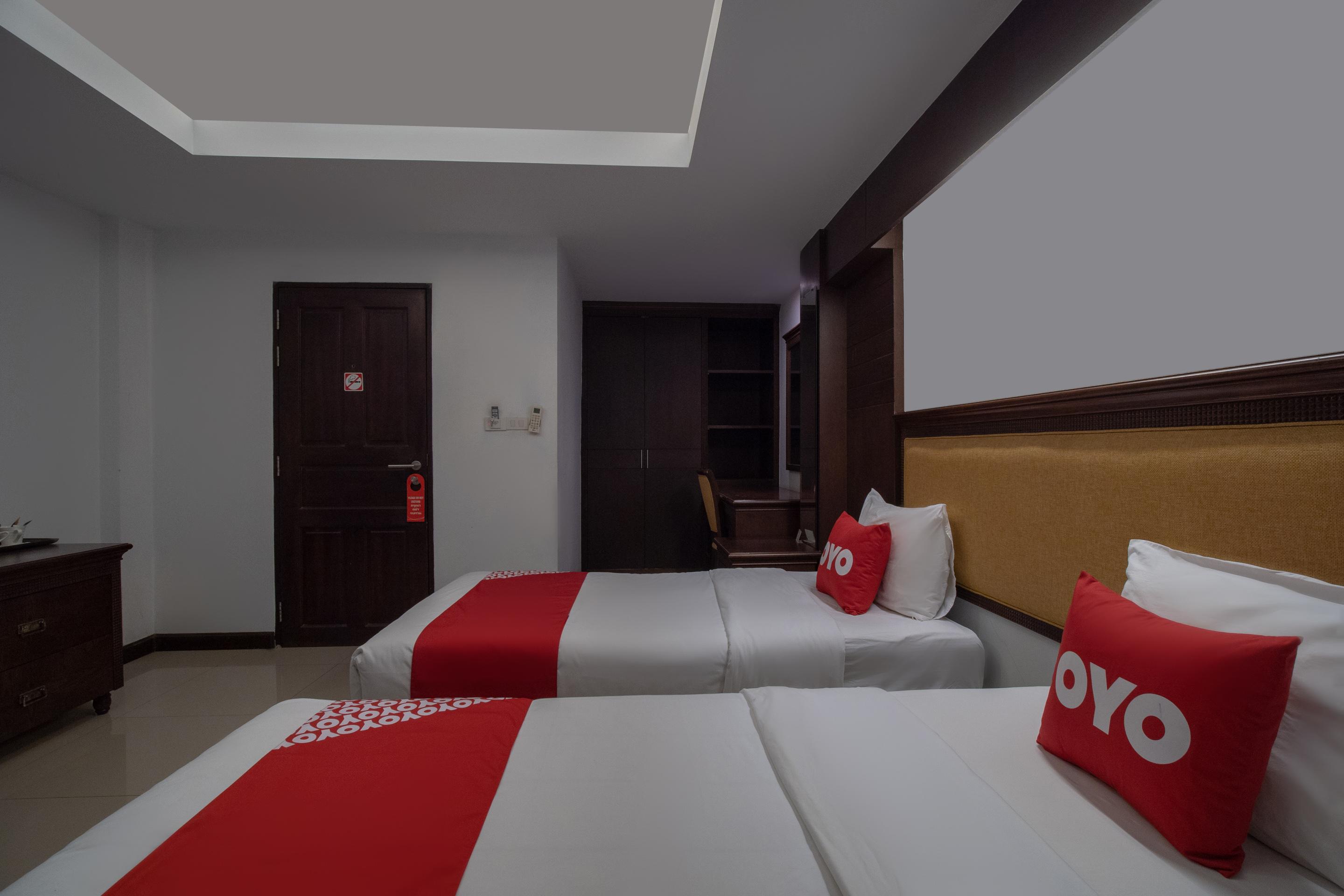 Sota Residence Pattaya Bagian luar foto