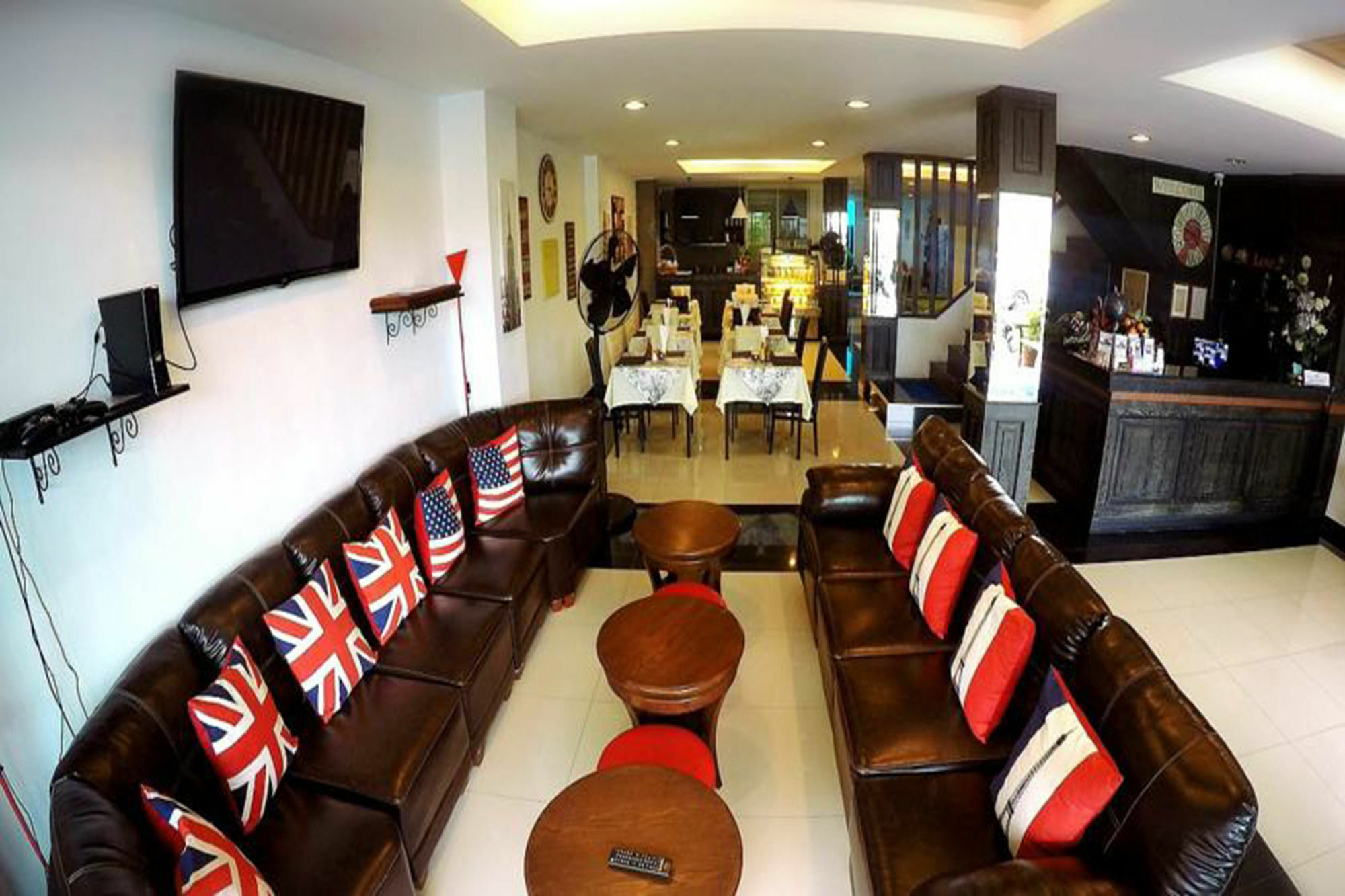 Sota Residence Pattaya Bagian luar foto