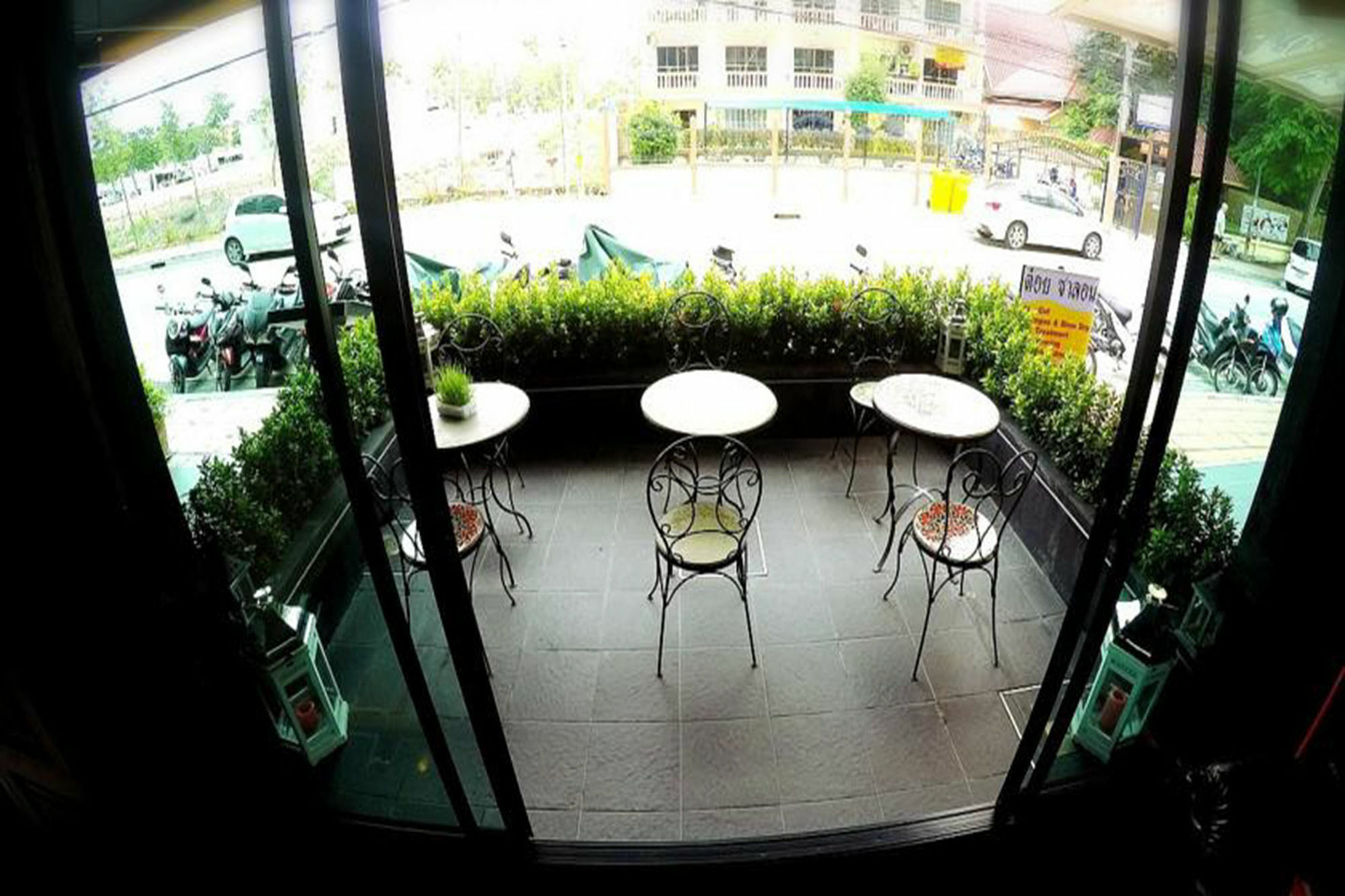 Sota Residence Pattaya Bagian luar foto